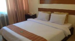 swarna dwipa hotel