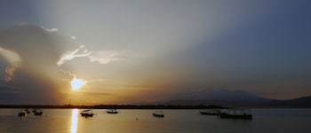 bale sampan bungalows