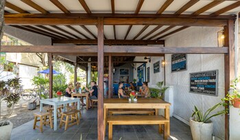 bale sampan bungalows