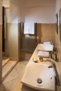 riad adore