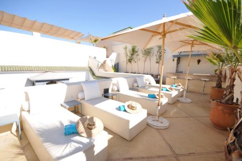 riad adore