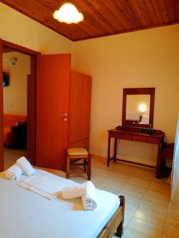 koulouris apartments