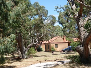 Mountain View Motor Inn & Holiday Lodges,Halls Gap>>Grampians,3 star