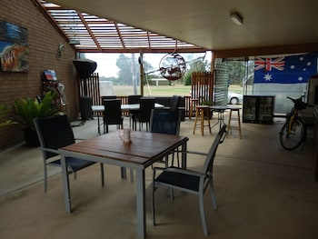 mountain view motor inn and holiday lodges