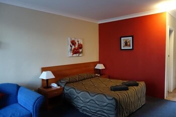Amber Court Motel, Coonabarabran,Warrumbungle>>Coonabarabran,4 star