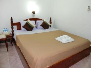 rattana guesthouse