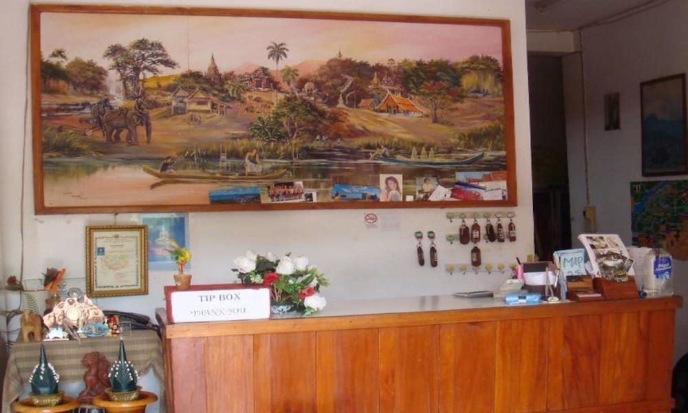 rattana guesthouse