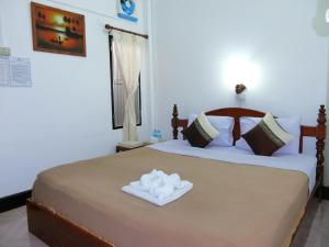 rattana guesthouse
