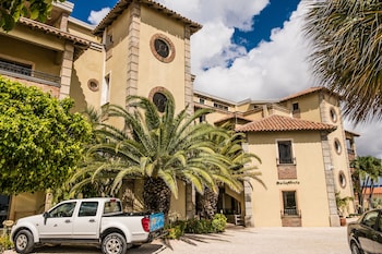 the bellafonte luxury oceanfront hotel