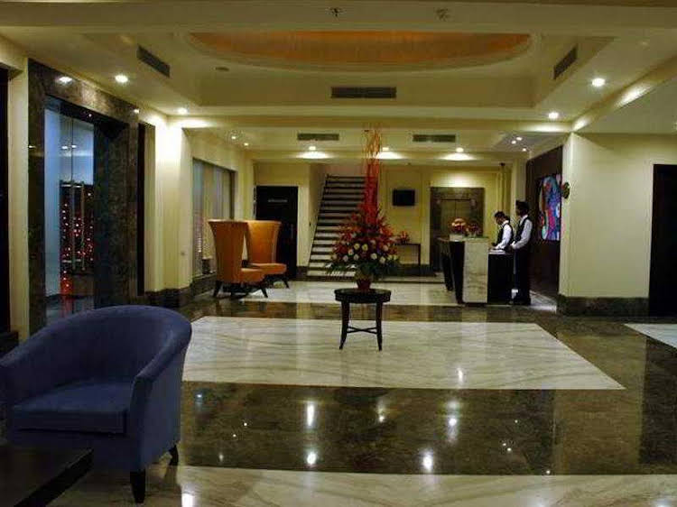 city heart sarovar portico