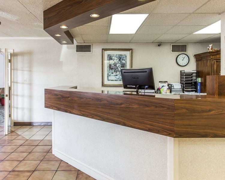 econo lodge