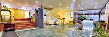the senator hotel