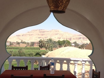 cleopatra hotel luxor