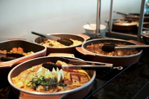 comfort suites macae