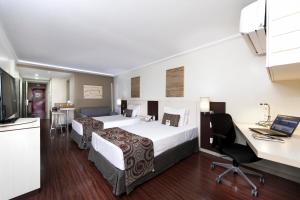 comfort suites macae