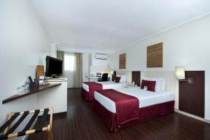 comfort suites macae