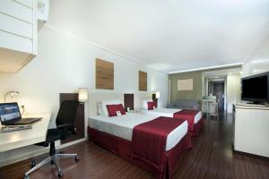 comfort suites macae