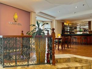 coco grande hotel
