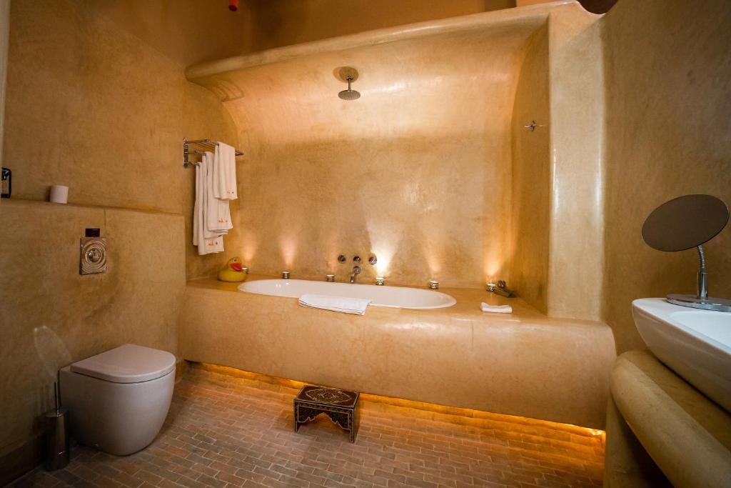 maison mk adults only music riad