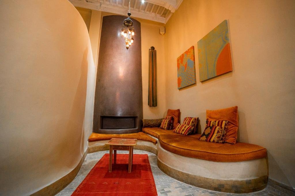 maison mk adults only music riad