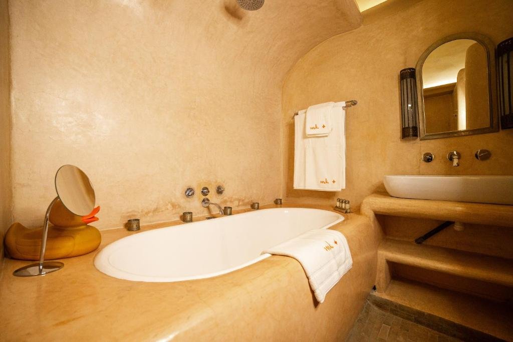 maison mk adults only music riad