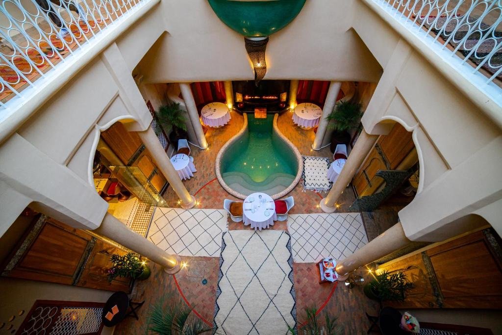 maison mk adults only music riad