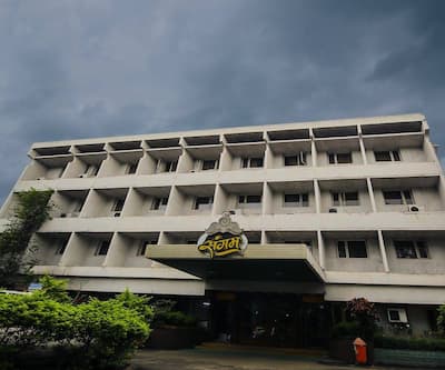 hotel sangam