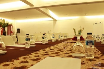Kampung Sampireun Resort & Spa,Garut>>Bandung,4 star