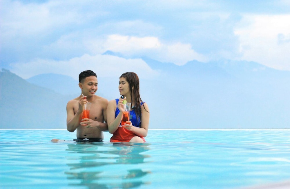 kusuma agrowisata resort and convention hotel