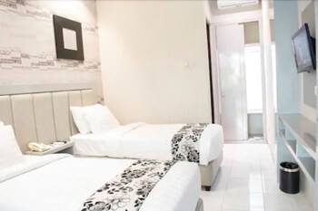luminor hotel jember by wh