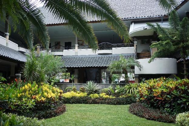luminor hotel jember by wh