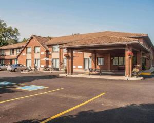 Comfort Inn Orillia,Ontario>>Barrie - Orillia,3 star