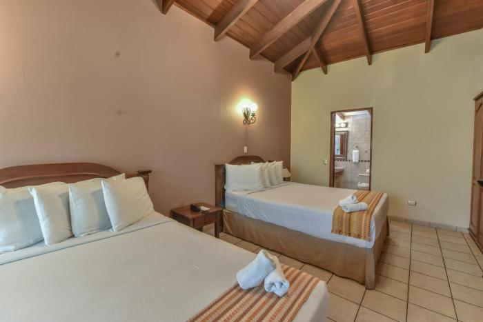 la riviera hotel bandb