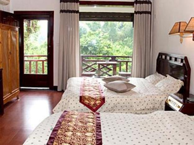 snow lion riverside resort