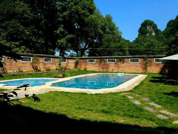 snow lion riverside resort