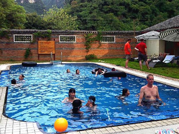 snow lion riverside resort