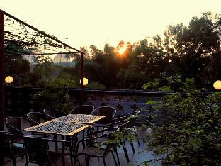 snow lion riverside resort