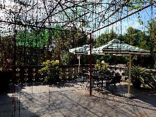 snow lion riverside resort