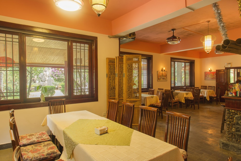 snow lion riverside resort