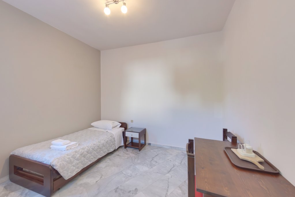 tarra apartments