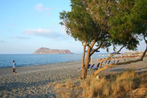 platanias