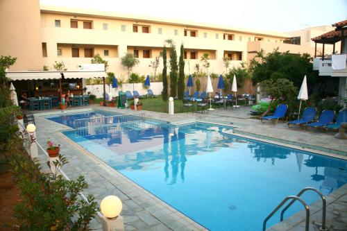 platanias