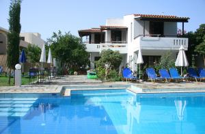 platanias
