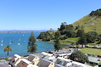 the beaumont apartments