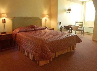 holiday inn express and suites tremblant by ihg