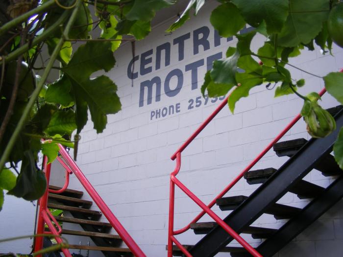 central motel