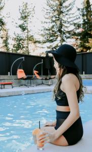 Adara Hotel,British Columbia>>Whistler,3 star