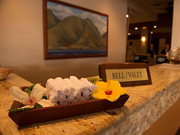 royal lahaina resort and bungalows