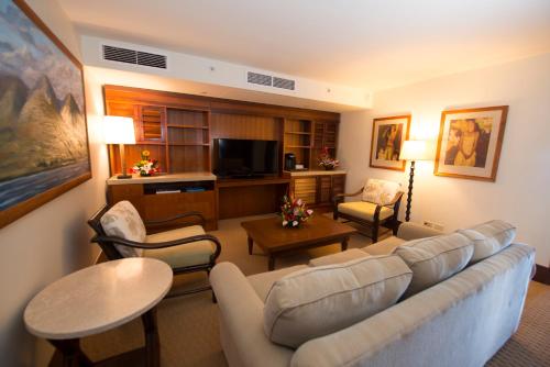 royal lahaina resort and bungalows