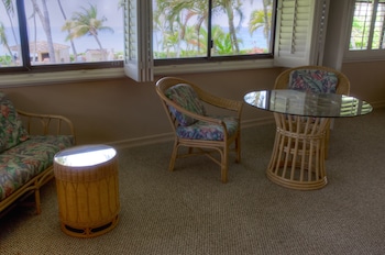 royal lahaina resort and bungalows